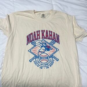 NOAH KAHAN FENWAY CONCERT TEE